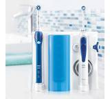 Elektrische Zahnbürste im Test: Pro 2000 + OxyJet Munddusche von Oral-B, Testberichte.de-Note: 1.6 Gut
