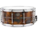 Snaredrum im Test: MetalWorks Vintage Brass (14" x 6,5") von Taye Drums, Testberichte.de-Note: ohne Endnote