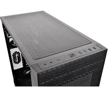 Produktbild Thermaltake Core X71 mit Seitenfenster