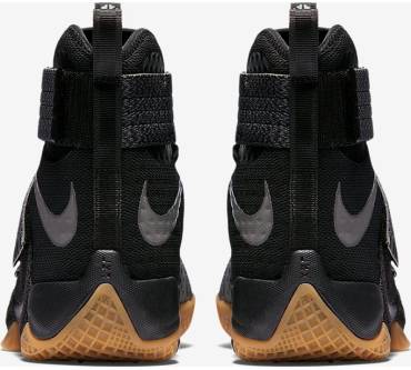 Produktbild Nike Zoom LeBron Soldier 10 SFG