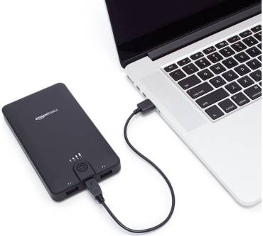 Produktbild AmazonBasics Powerbank (16.100 mAh)