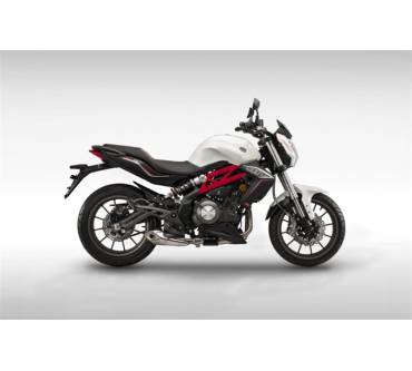 Produktbild Benelli BN 302 (28 kW) [Modell 2016]