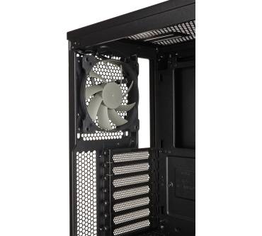 Produktbild Corsair Carbide Series 270R mit Sichtfenster