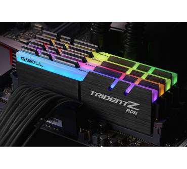 Produktbild G.Skill Trident Z RGB DDR4-3200 32GB (8GBx4) CL16 Kit