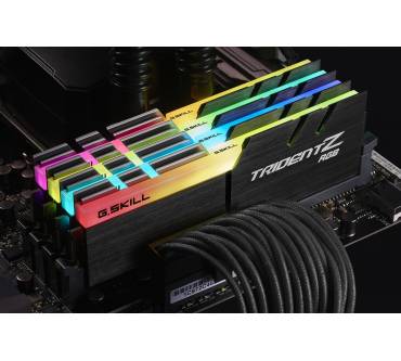 Produktbild G.Skill Trident Z RGB DDR4-3200 32GB (8GBx4) CL16 Kit