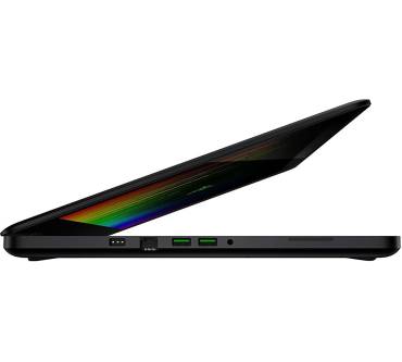 Produktbild Razer Blade Pro (i7-7820HK, GTX 1080, 32GB RAM, 512GB SSD)