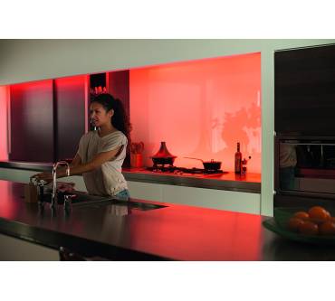 Produktbild Philips Hue White and Color Ambiance Lightstrip Plus Basis