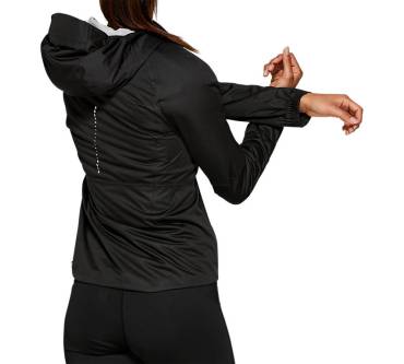 Produktbild Asics Winter Accelerate Jacket