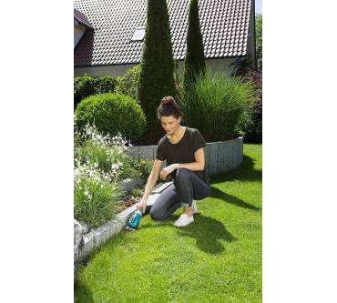 Produktbild Gardena Set Akku-Grasschere ComfortCut Li (9858-20)