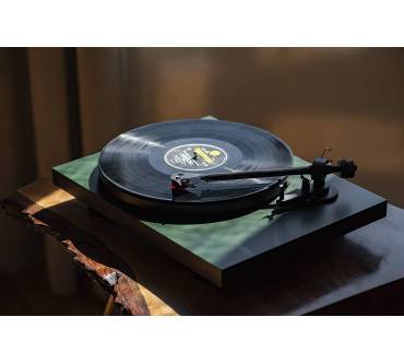 Produktbild Pro-Ject Debut Carbon EVO