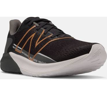 Produktbild New Balance FuelCell Propel v2