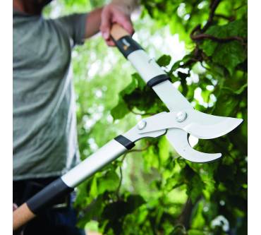 Produktbild Fiskars Quantum Bypass-Getriebeastschere L104