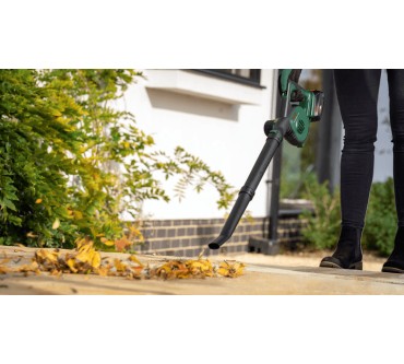 Produktbild Bosch Universal LeafBlower 18V-130