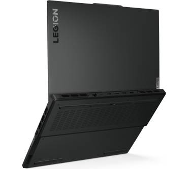 Produktbild Lenovo Legion Pro 7 16IRX8H