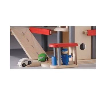 Produktbild Plan Toys Parkhaus