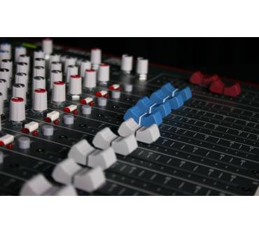 Produktbild Allen & Heath ZED-18