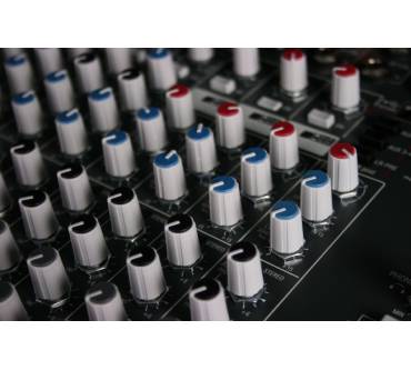 Produktbild Allen & Heath ZED-18