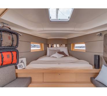 Produktbild Beneteau Oceanis 38