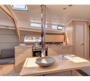 Produktbild Beneteau Oceanis 38