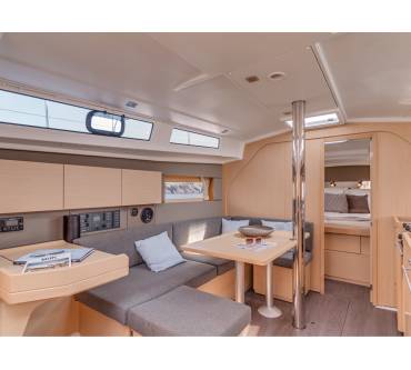 Produktbild Beneteau Oceanis 38