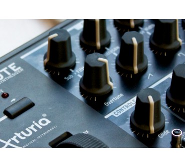 Produktbild Arturia MicroBrute