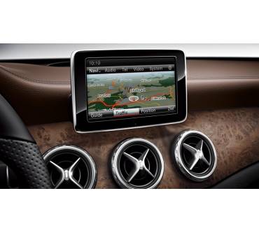 Produktbild Mercedes-Benz GLA Comand Online