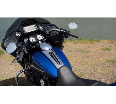 Produktbild Harley-Davidson Road Glide Special ABS (64 kW) [Modell 2015]