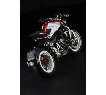 Produktbild MV Agusta Brutale 800