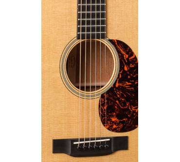 Produktbild Martin Guitar 000-18