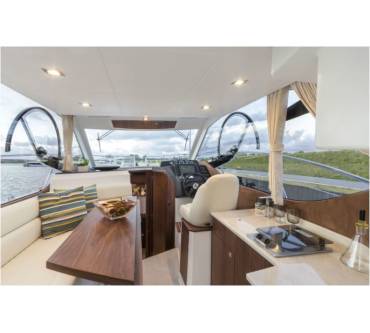 Produktbild Galeon 300 Fly