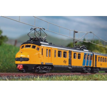 Produktbild Piko N Elektrotriebwagen „Hondekop“ NS