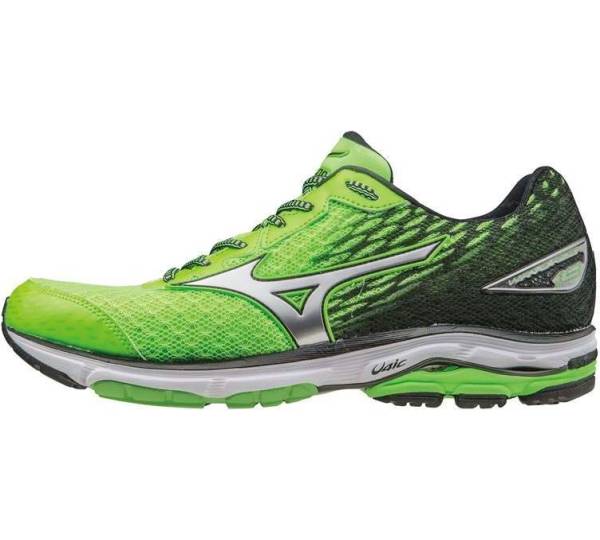 mizuno wave rider 19 marathon